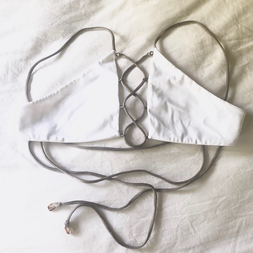 Brand new Indah Bikini Top (size small )